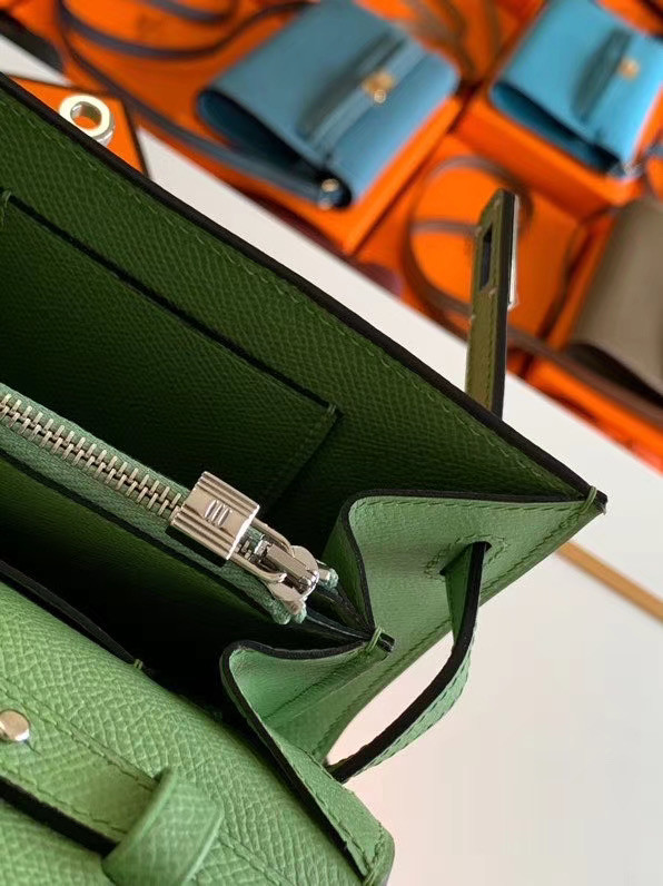 Hermes Original kelly espom leather to go woc Bag H4087 green