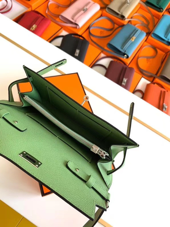 Hermes Original kelly espom leather to go woc Bag H4087 green