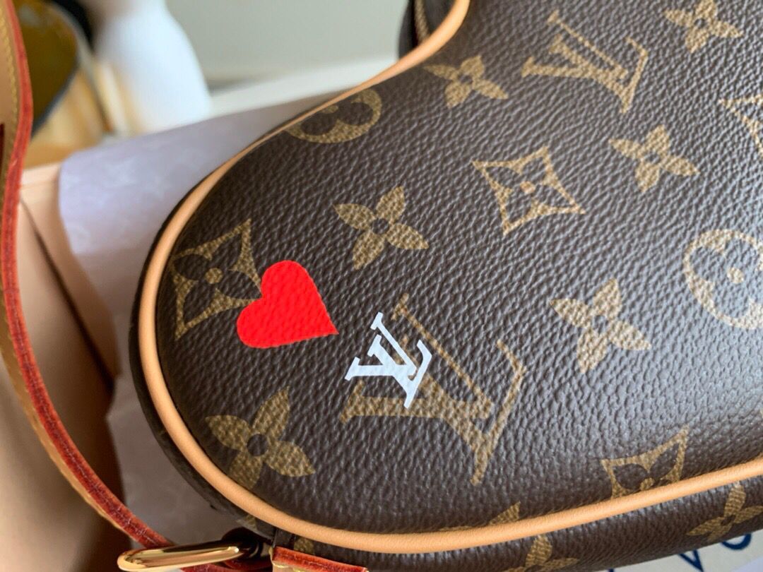 Louis Vuitton Monogram Canvas Boite Chapeau Souple M45419