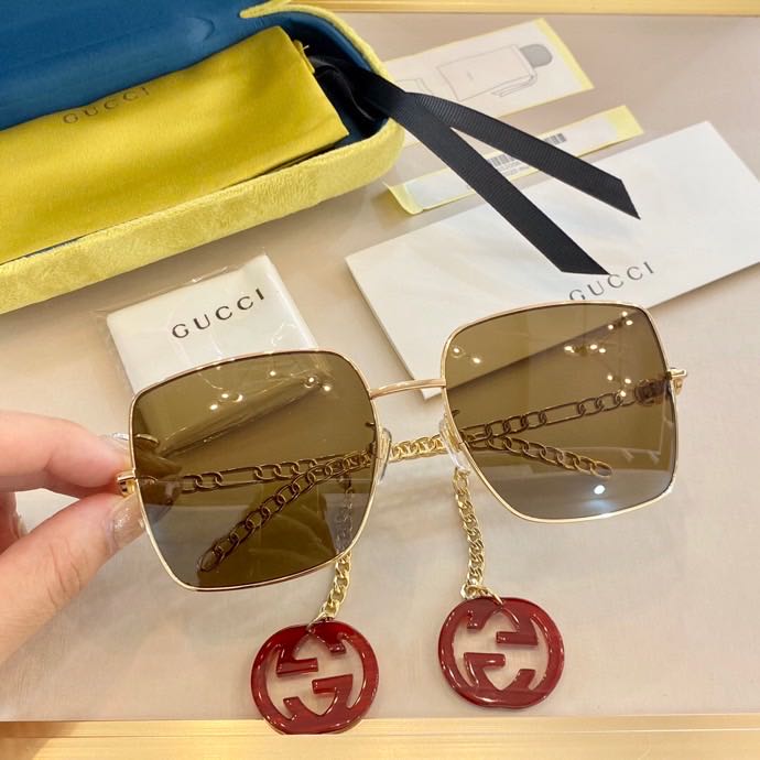 Gucci Sunglasses Top Quality GG8963_4