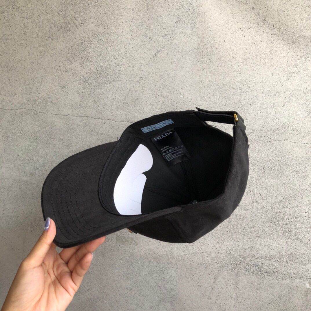 Prada Hat 2599 black