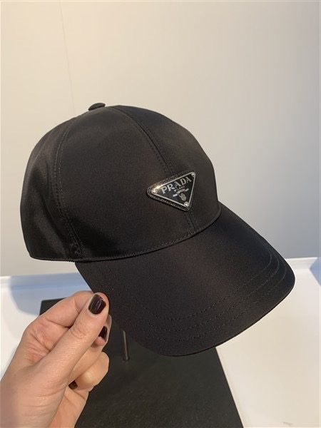 Prada Hat 2599 black