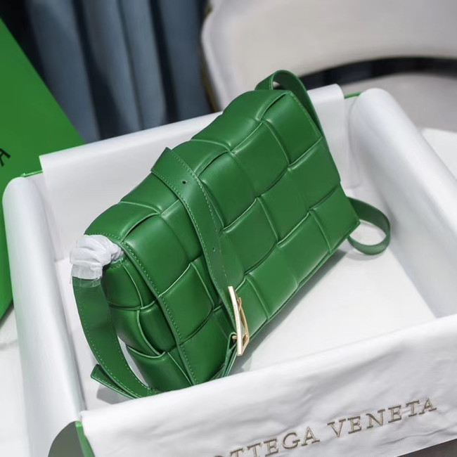 Bottega Veneta PADDED CASSETTE BAG 591970 green