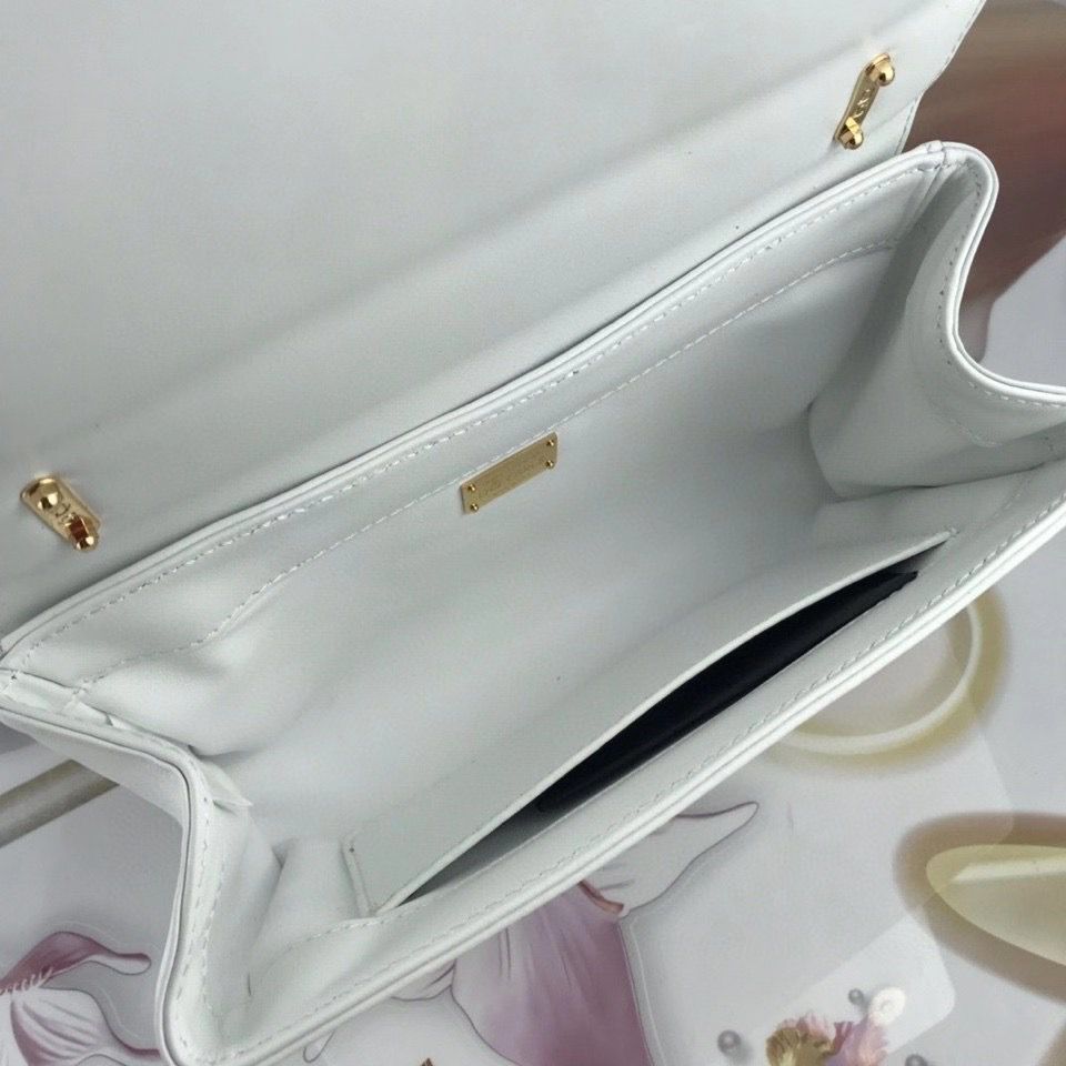 Dolce & Gabbana Original Leather Shoulder Bag BB6315 White