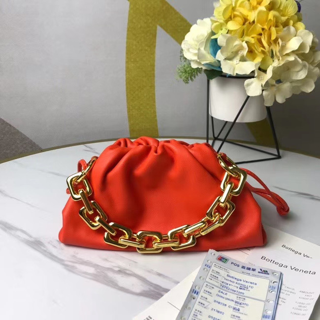 Bottega Veneta THE MINI CHAIN POUCH 620229 red