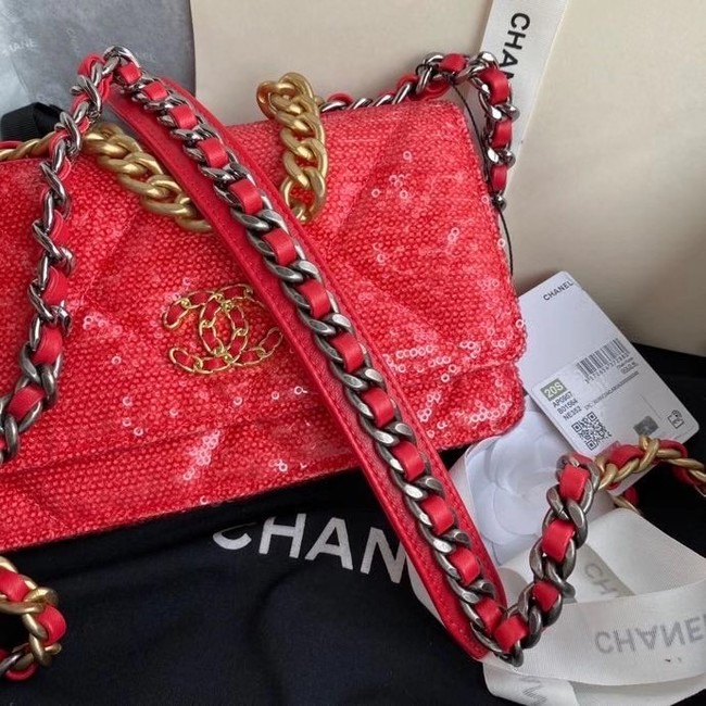 Chanel 19 Chain Wallet WOC AP0957 red