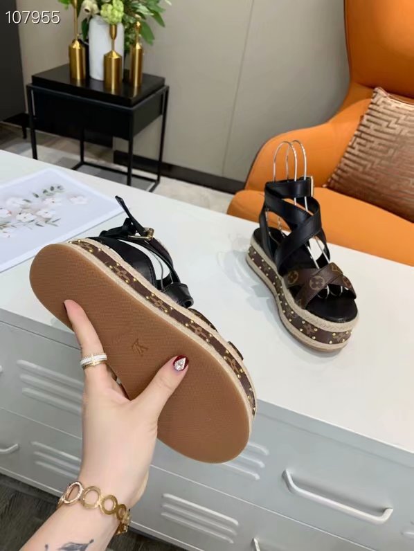 Louis Vuitton Shoes LV994DSC-2