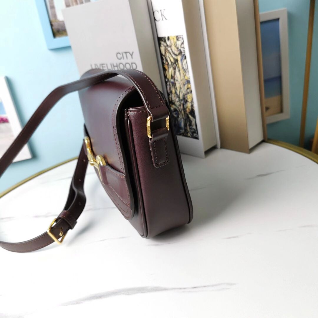 Celine SMALL CLASSIC BAG IN BOX CALFSKIN CL91373 Burgundy