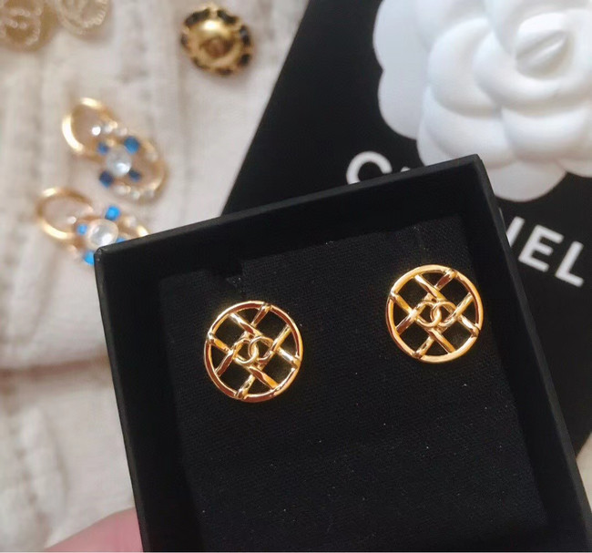 Chanel Earrings CE5650