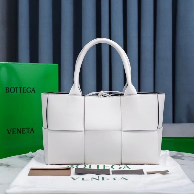 Bottega Veneta ARCO TOTE 609175 white