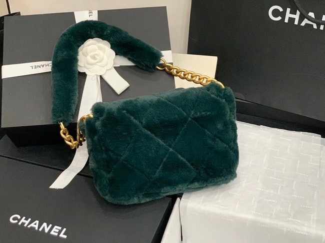 Chanel flap bag Shearling Lambskin & Gold-Tone Metal AS2240 green