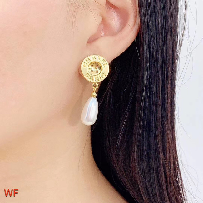 Chanel Earrings CE5711