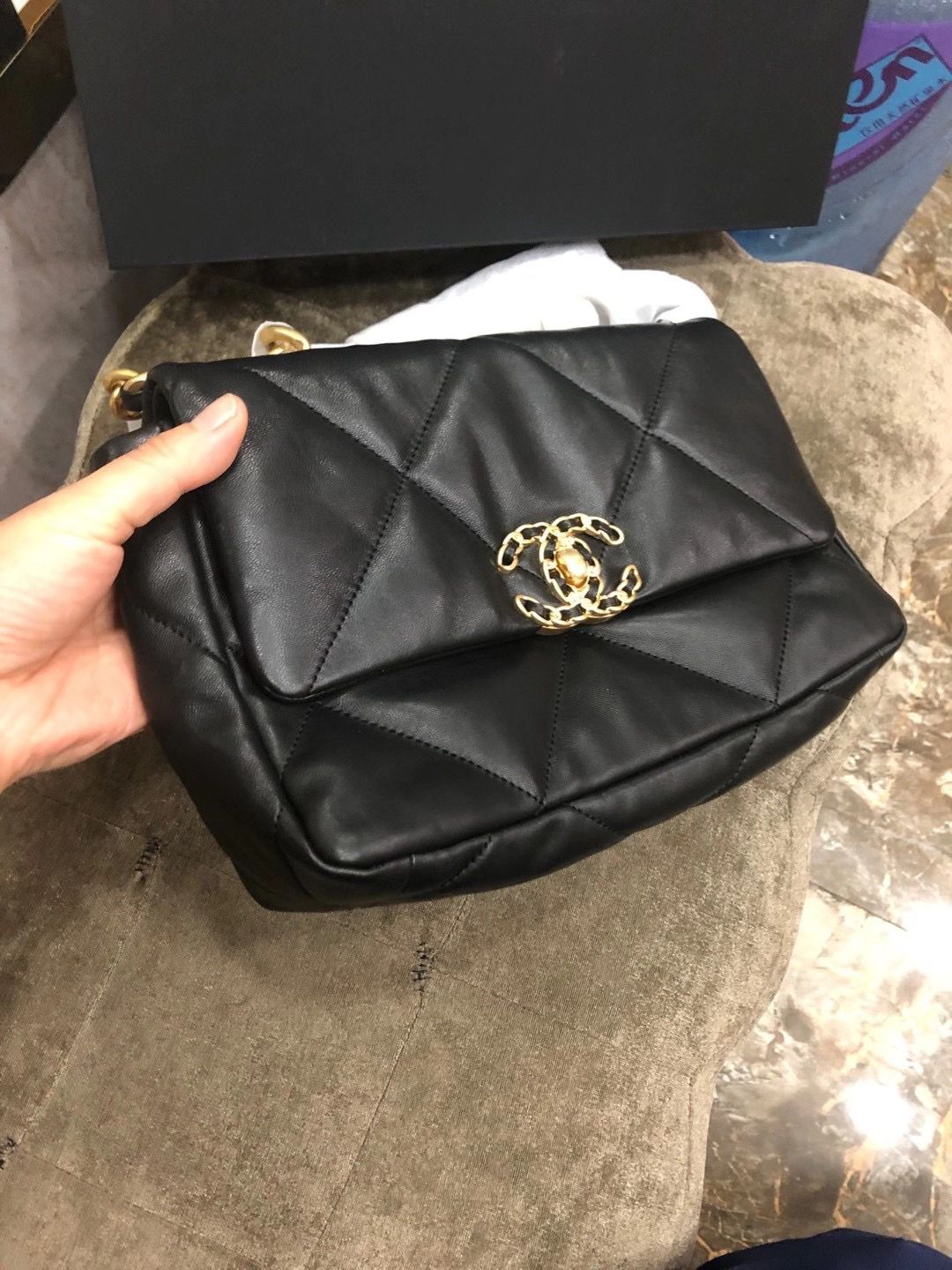 Chanel Origianl Leather 19 Flap Bag AS1160 Black