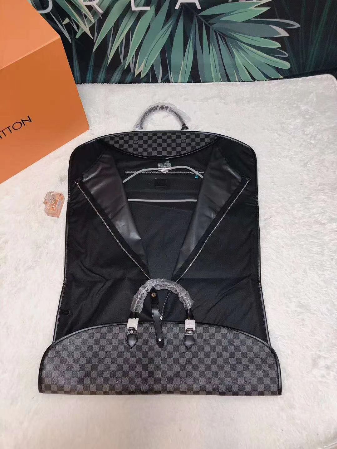 Louis Vuitton Original Monogram Canvas 5698