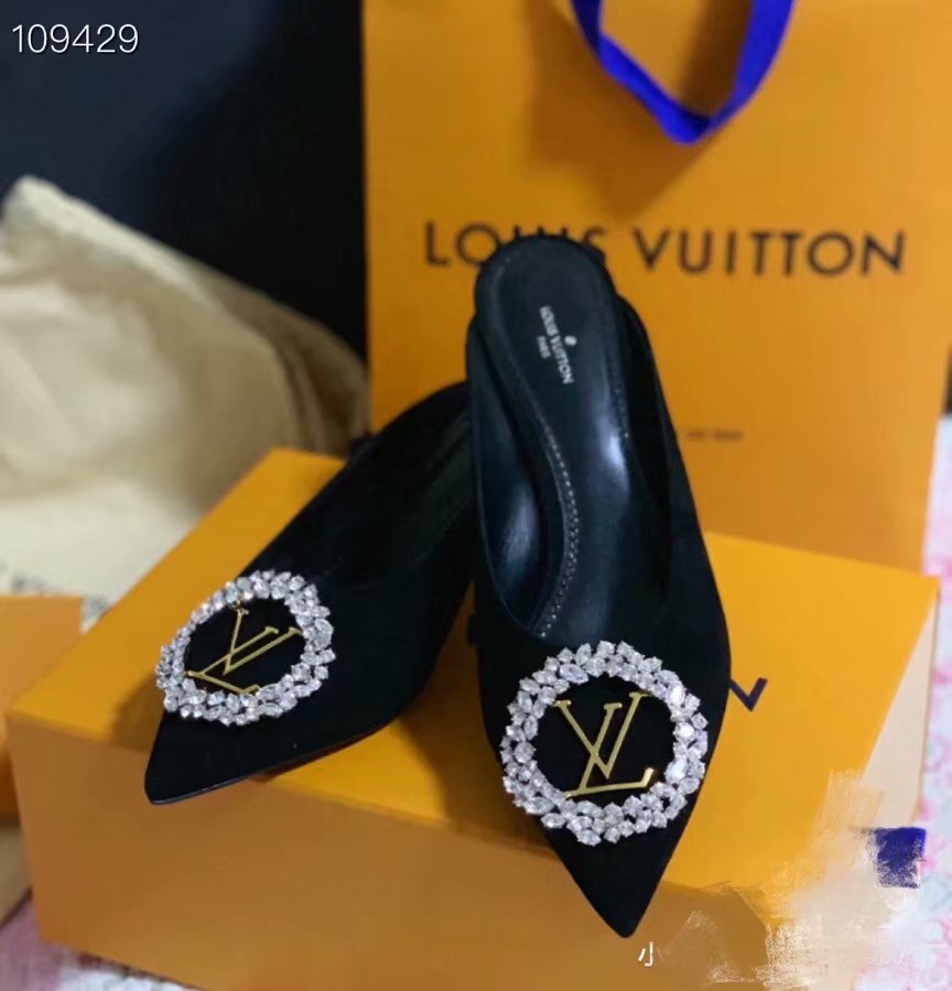 Louis Vuitton Shoes LV1038QG-1