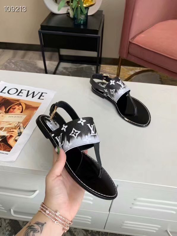 Louis Vuitton Shoes LV1044DS-5