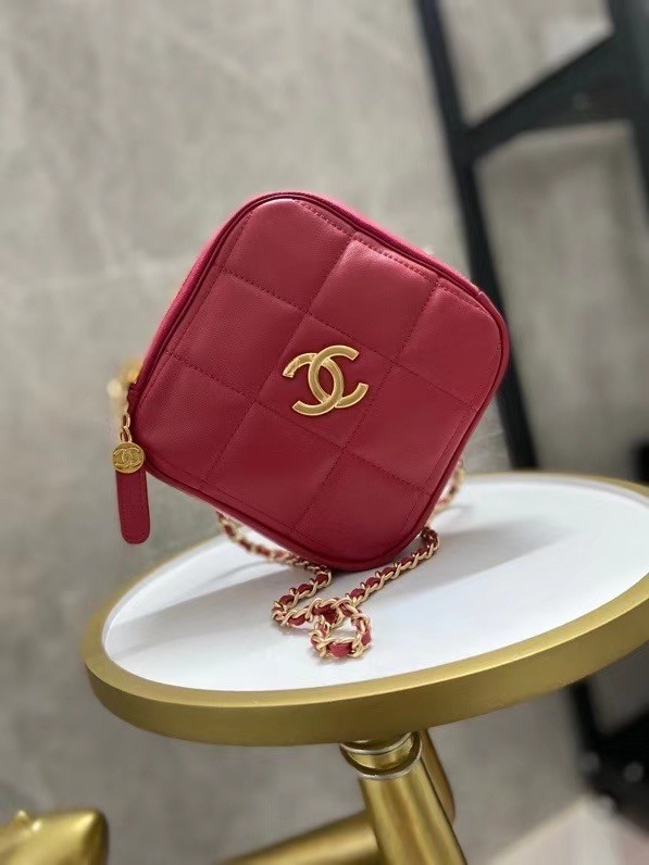 Chanel small diamond bag Grained Calfskin & Gold-Tone Metal AS2201 Pink