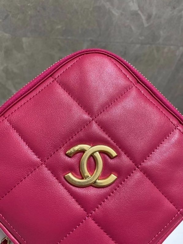 Chanel small diamond bag Grained Calfskin & Gold-Tone Metal AS2201 Pink