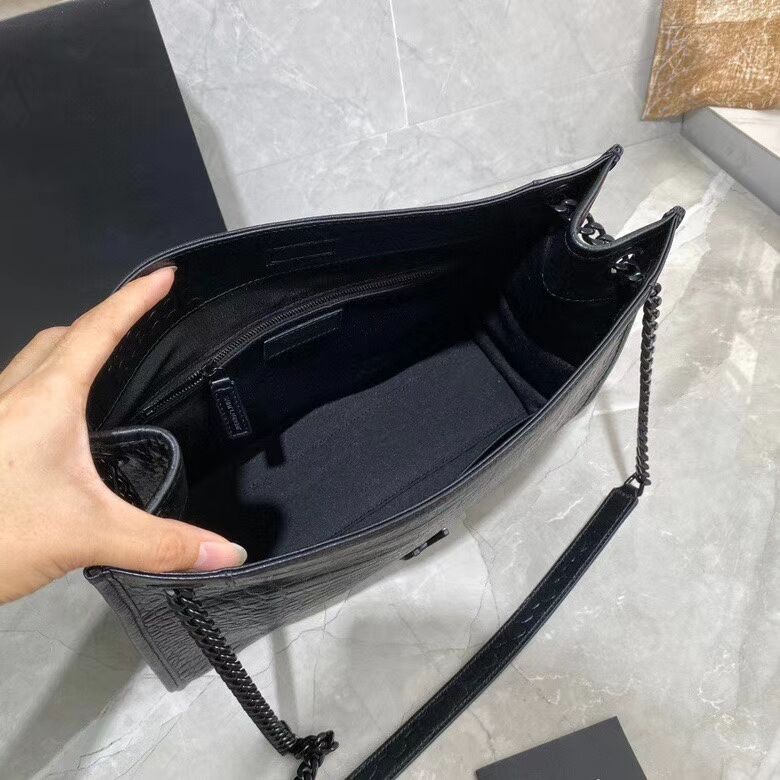 SAINT LAURENT NIKI MEDIUM SHOPPING BAG IN CRINKLED  LEATHER Y577999 black