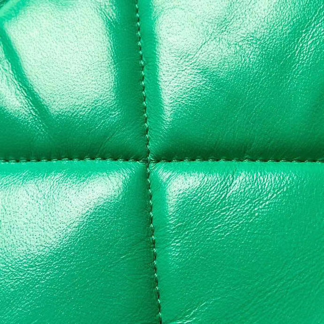 Chanel 19 flap bag AS1161 green