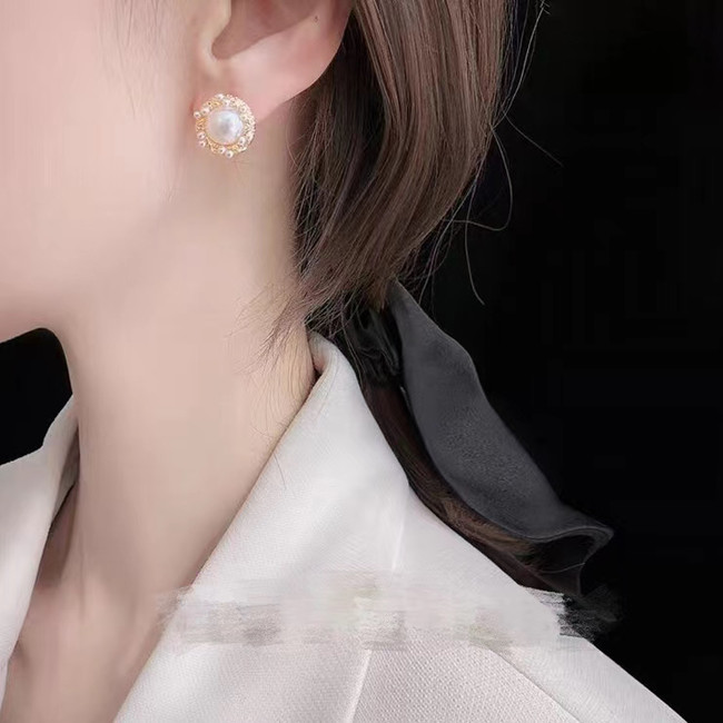 Chanel Earrings CE5773