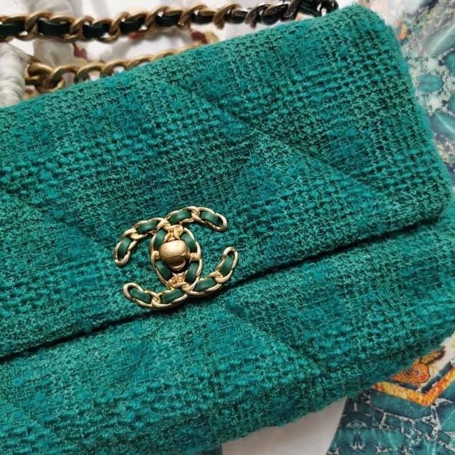 CHANEL 19 Flap Bag AS1160 green