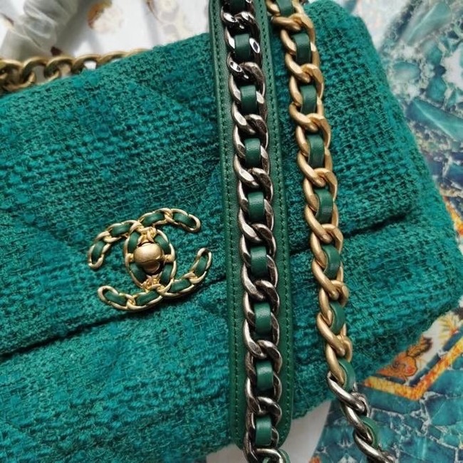 CHANEL 19 Flap Bag AS1160 green