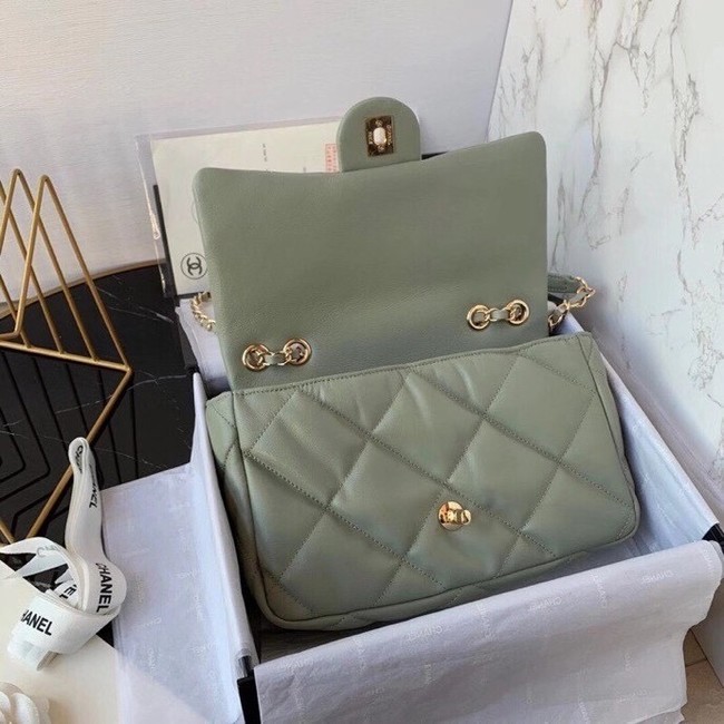 Chanel flap bag Calfskin & Gold-Tone Metal AS2231 green