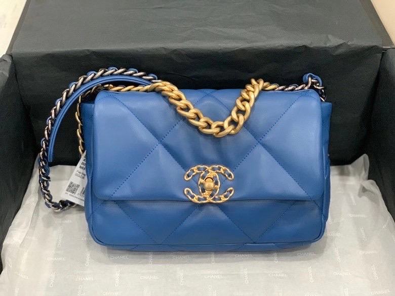 Chanel 19 flap bag AS1160 blue