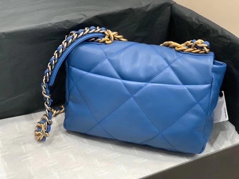 Chanel 19 flap bag AS1160 blue