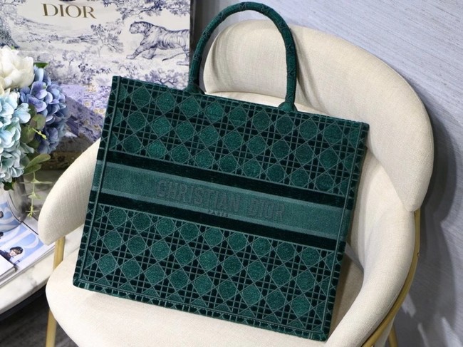 DIOR BOOK TOTE green Cannage Embroidered Velvet M1286Z