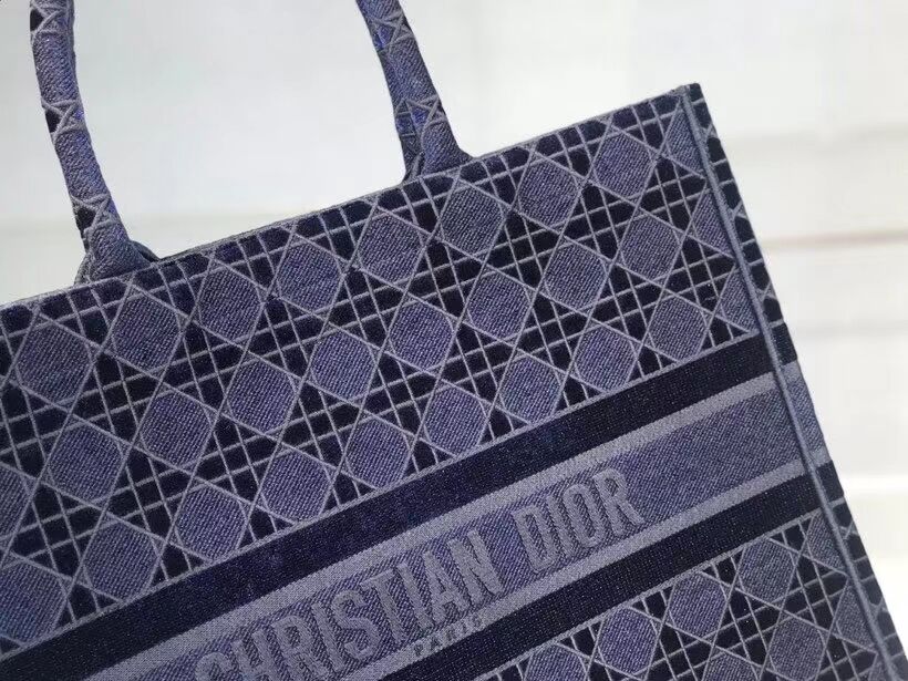 DIOR BOOK TOTE blue Cannage Embroidered Velvet M1286Z