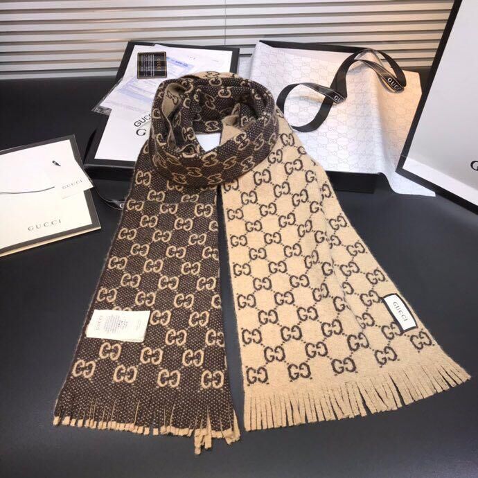 Gucci Wool Scarf GG55629