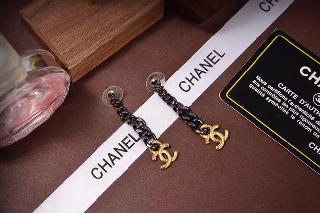 Chanel Earrings CE5896