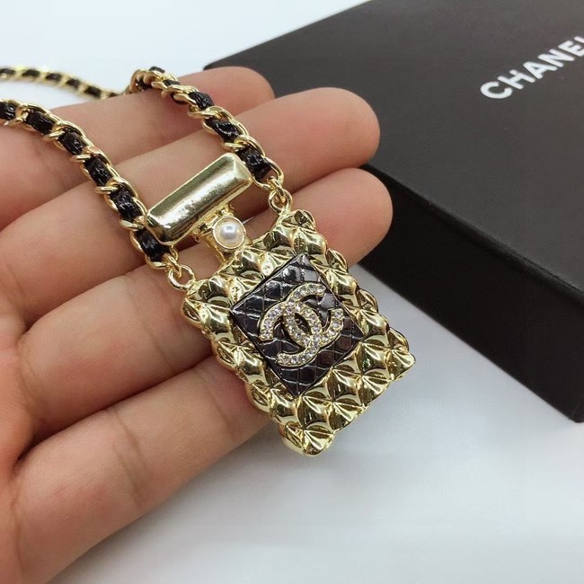 Chanel Necklace CE5890