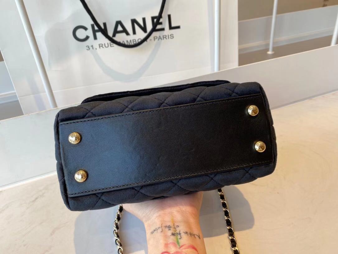 Chanel mini flap bag with top handle AS2215 black