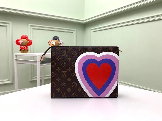 Louis Vuitton GAME ON TOILETRY POUCH 26 M80282