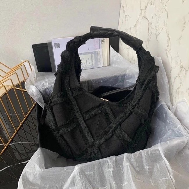 Chanel large hobo bag AS2292 black