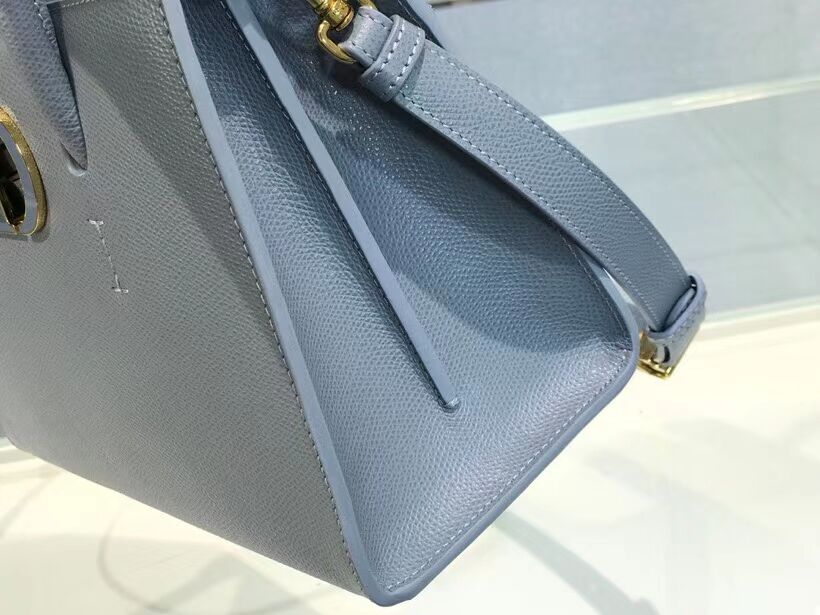 DIOR MEDIUM ST HONORE TOTE Grained Calfskin M9321UMBA sky blue