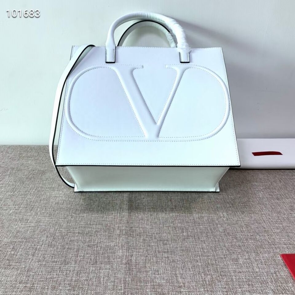 VALENTINO Origianl leather tote V2021 white