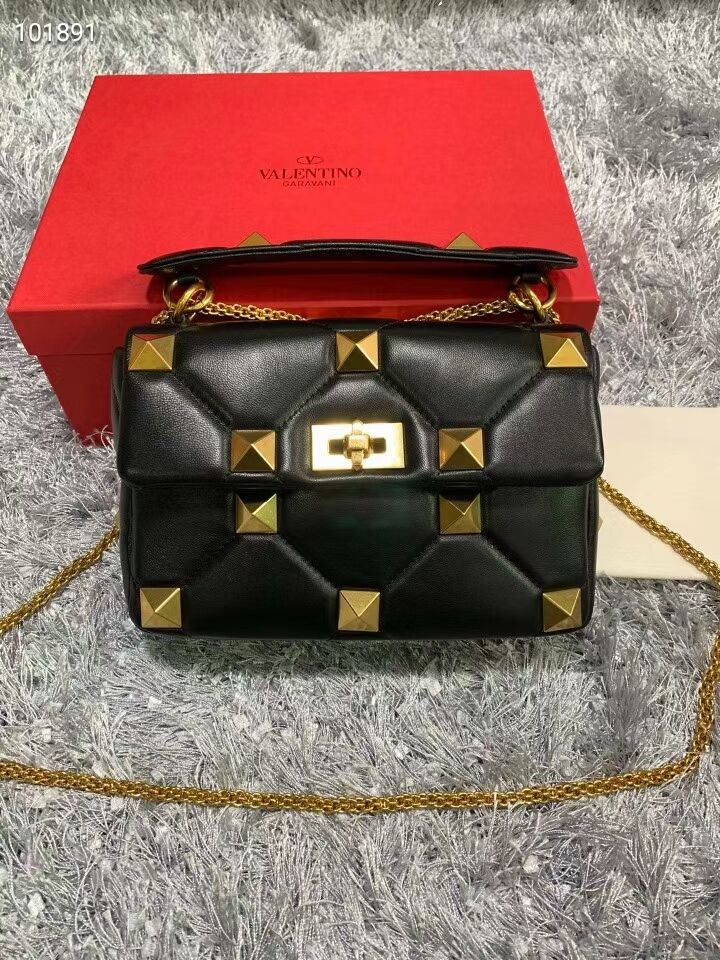 Valentino mini Garavani Roman Stud V2061 black