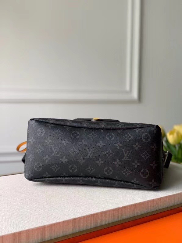 Louis Vuitton Monogram canvas M45214 black