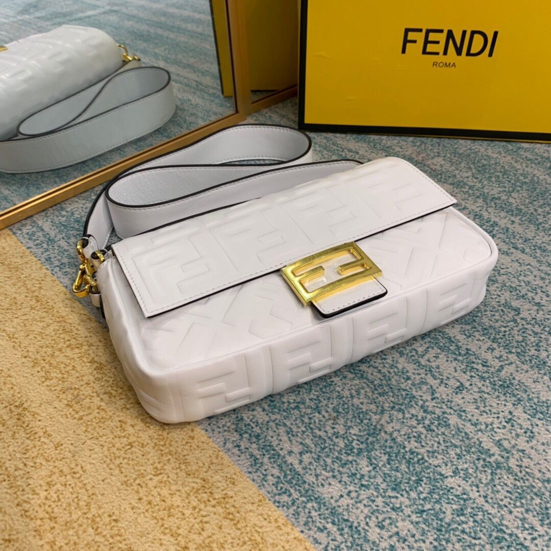 Fendi BAGUETTE Shoulder Bag 8BR600 white