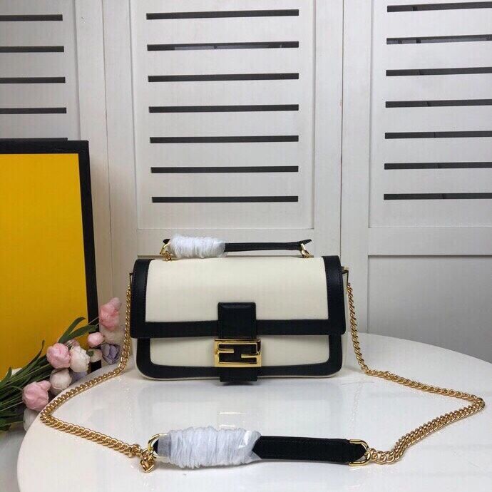 FENDI BAGUETTE CHAIN Black and white nappa leather bag 8BR783A