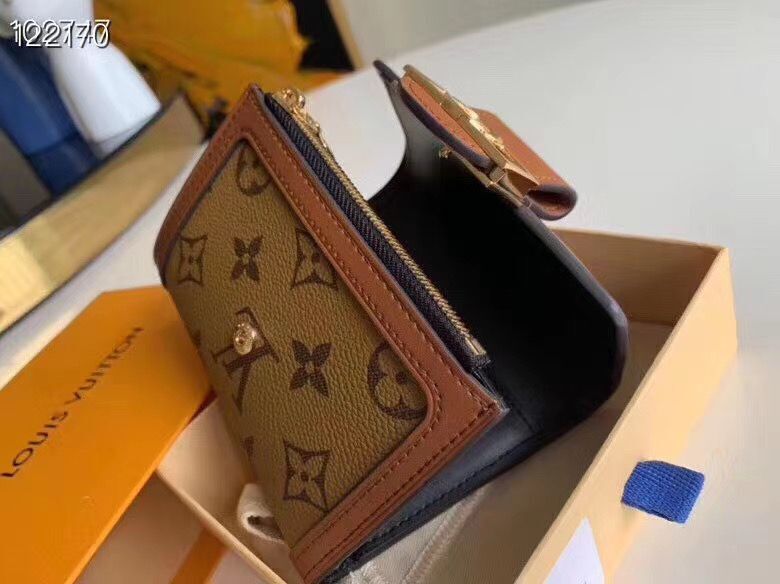 Louis Vuitton M68725 Dauphine Compact Wallet