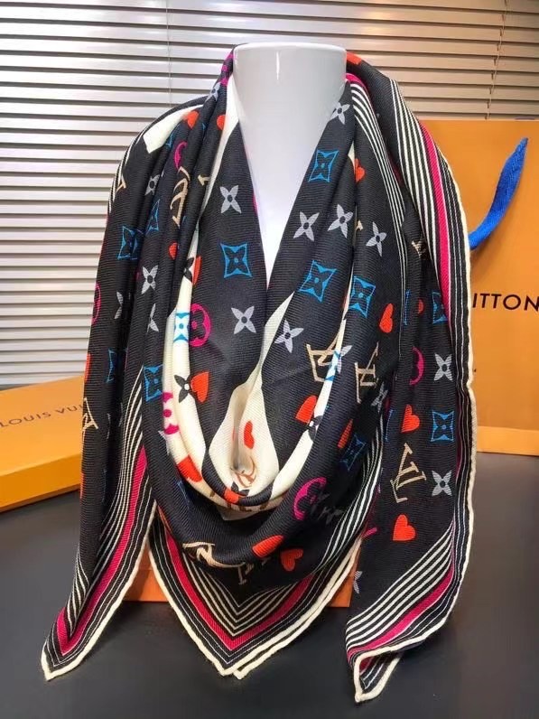 Louis Vuitton Scarf 77034-2