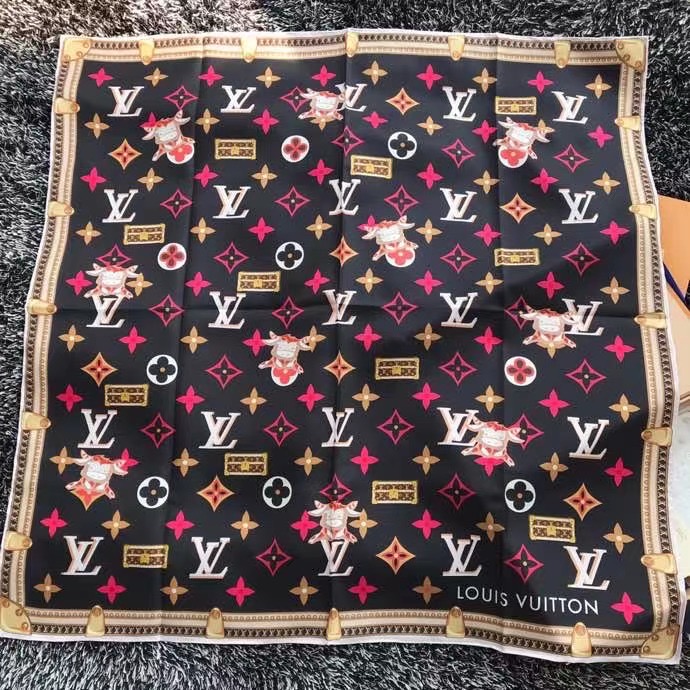 Louis Vuitton silk Scarf 77030-1