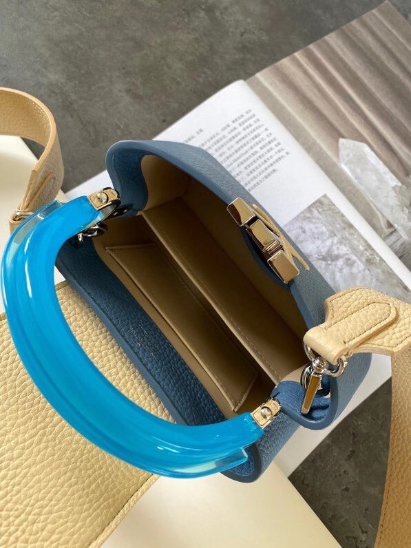 Louis vuitton CAPUCINES MINI M56072 LIGHT BLUE