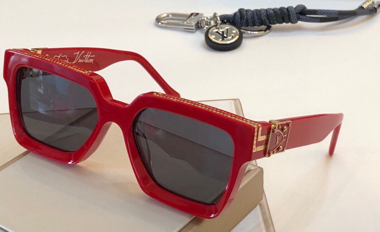 Louis Vuitton Sunglasses Top Quality LV8698