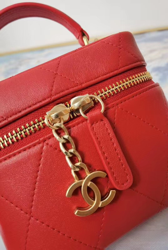 Chanel Lambskin Crystal Calfskin & Gold-Tone Metal AS1889 red